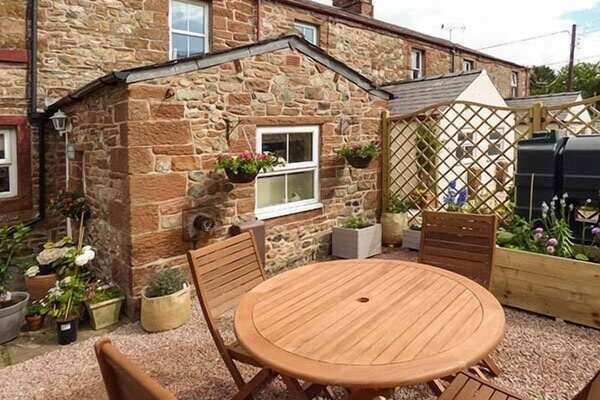 Cottage | Balcony