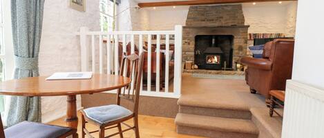 Cottage | Interior
