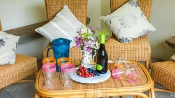 Cottage | 4 bedrooms, individually decorated, individually furnished, free WiFi