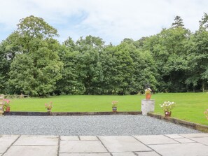 Cottage | Property grounds - The Old Mill (Llandrindod Wells)
