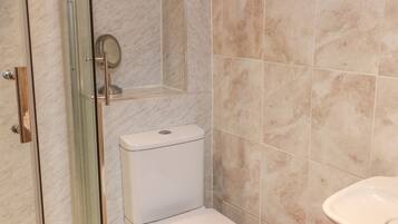 Ferienhaus | Badezimmer | Dusche