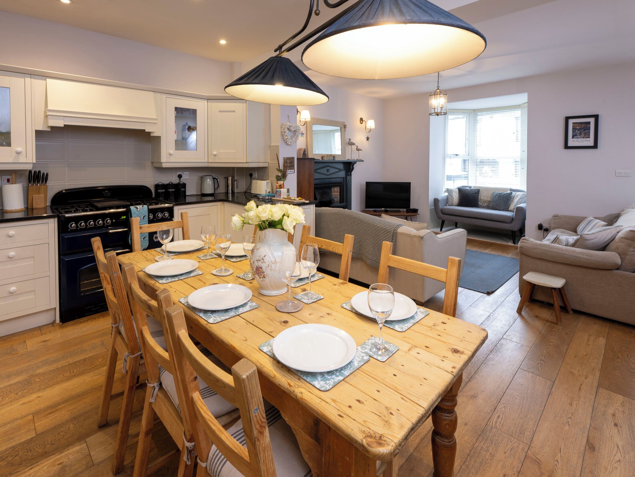 Cottage | Interior