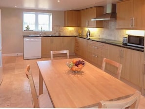 Cottage | Private kitchen