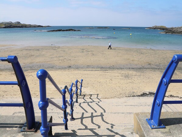 Cottage | Beach | Beach nearby - Tegfan (Holyhead)