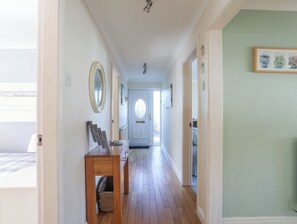 Cottage | Interior - Tegfan (Holyhead)
