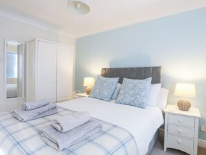 Cottage | 3 bedrooms, individually decorated, individually furnished, free WiFi - Tegfan (Holyhead)