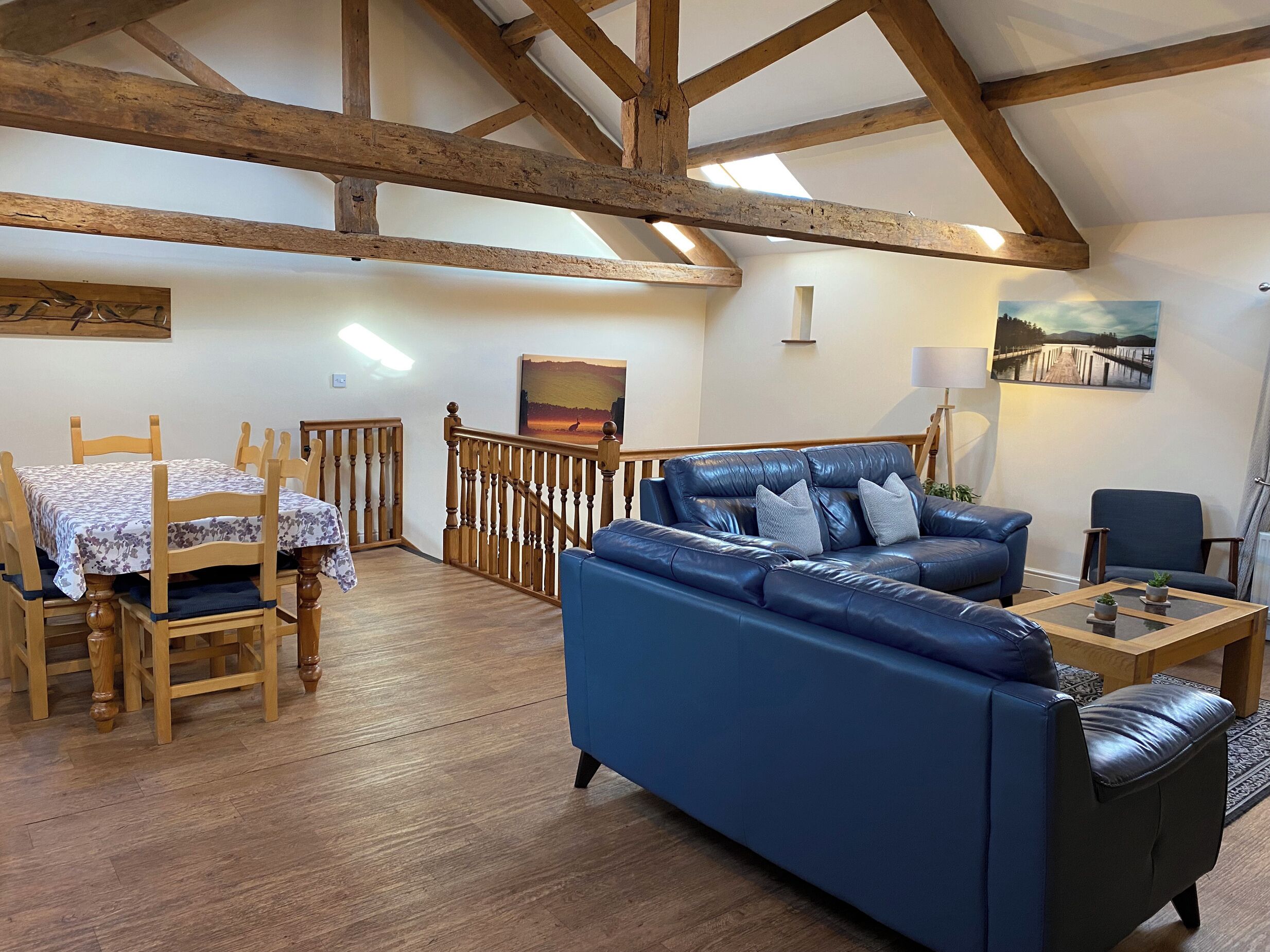 Cottage | Living area | Fireplace