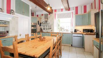 Cottage | Private kitchen