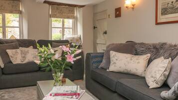 Cottage | Living room