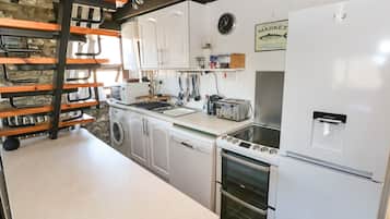 Cottage | Interior