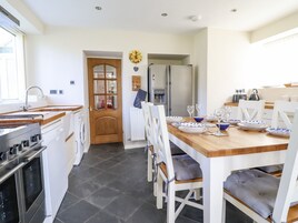 Microwave, stovetop, dishwasher, highchair