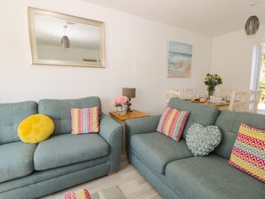 Interior - White Rose Cottage (Filey)