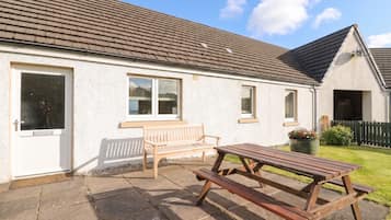 Cottage | Front of property