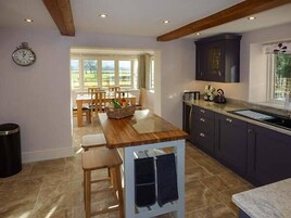 Cottage | Interior