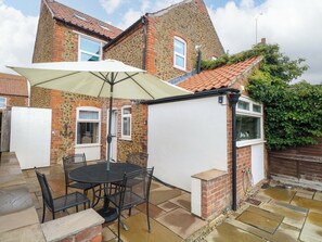 Cottage | Tempat makan outdoor