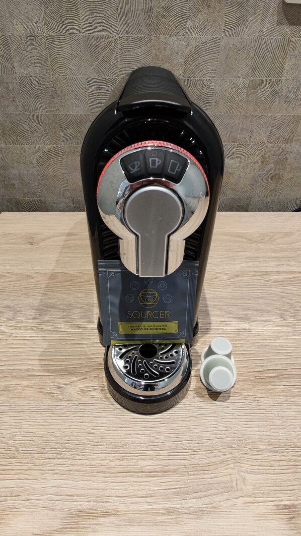 Coffee and/or coffee maker - Hotel Garni Zur alten Post (Willingen)