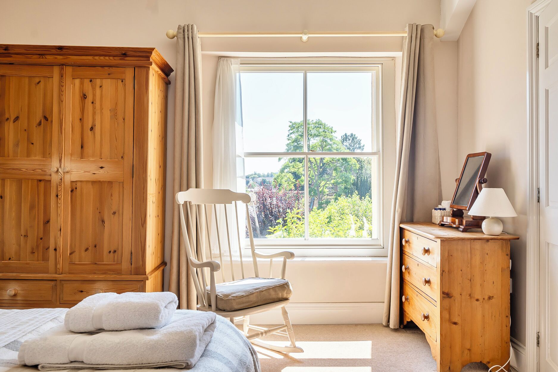 Cottage | Interior