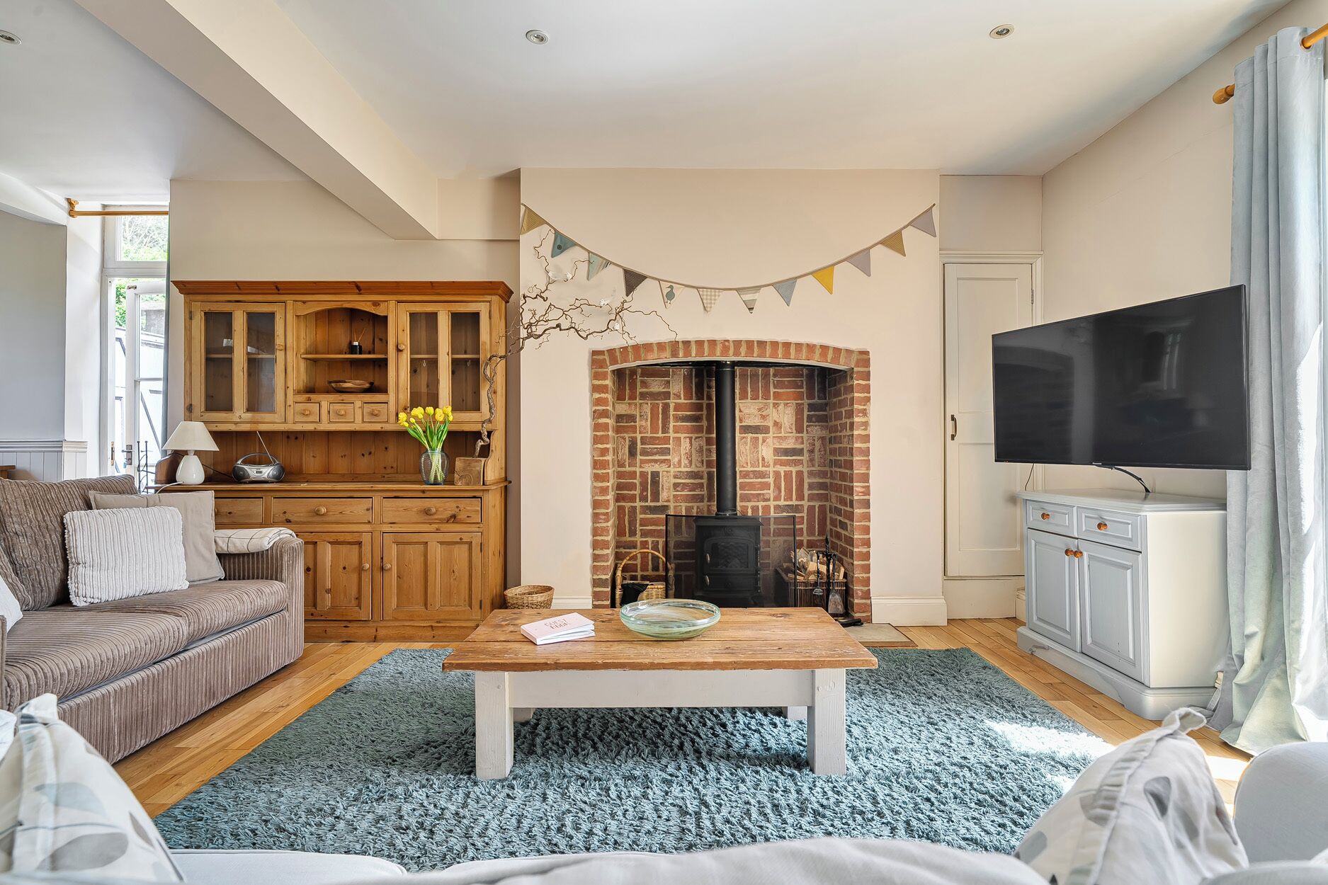 Cottage | Interior