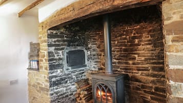 Cottage | Interior
