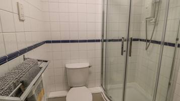 Cottage | Bathroom | Shower