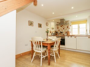 Cottage | Interior