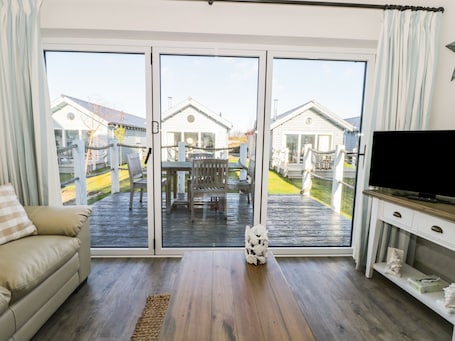 Cottage | Living area