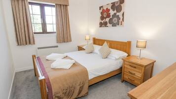 Cottage | 3 bedrooms, individually decorated, individually furnished, free WiFi