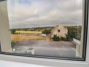 Cottage | Interior - The Farmhouse (Llanfairpwllgwyngyll)