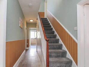 Cottage | Interior - The Farmhouse (Llanfairpwllgwyngyll)
