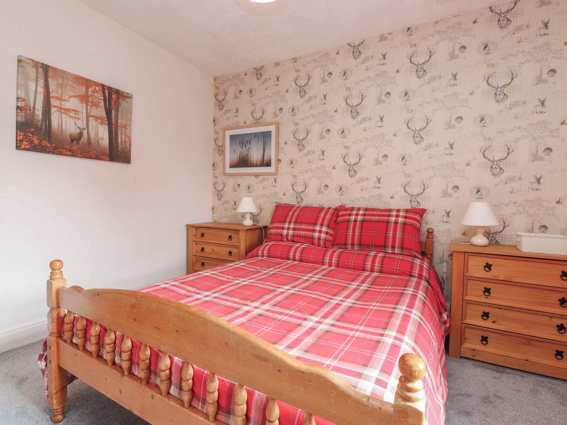 Cottage | 5 bedrooms, WiFi (free), individually decorated, individually furnished