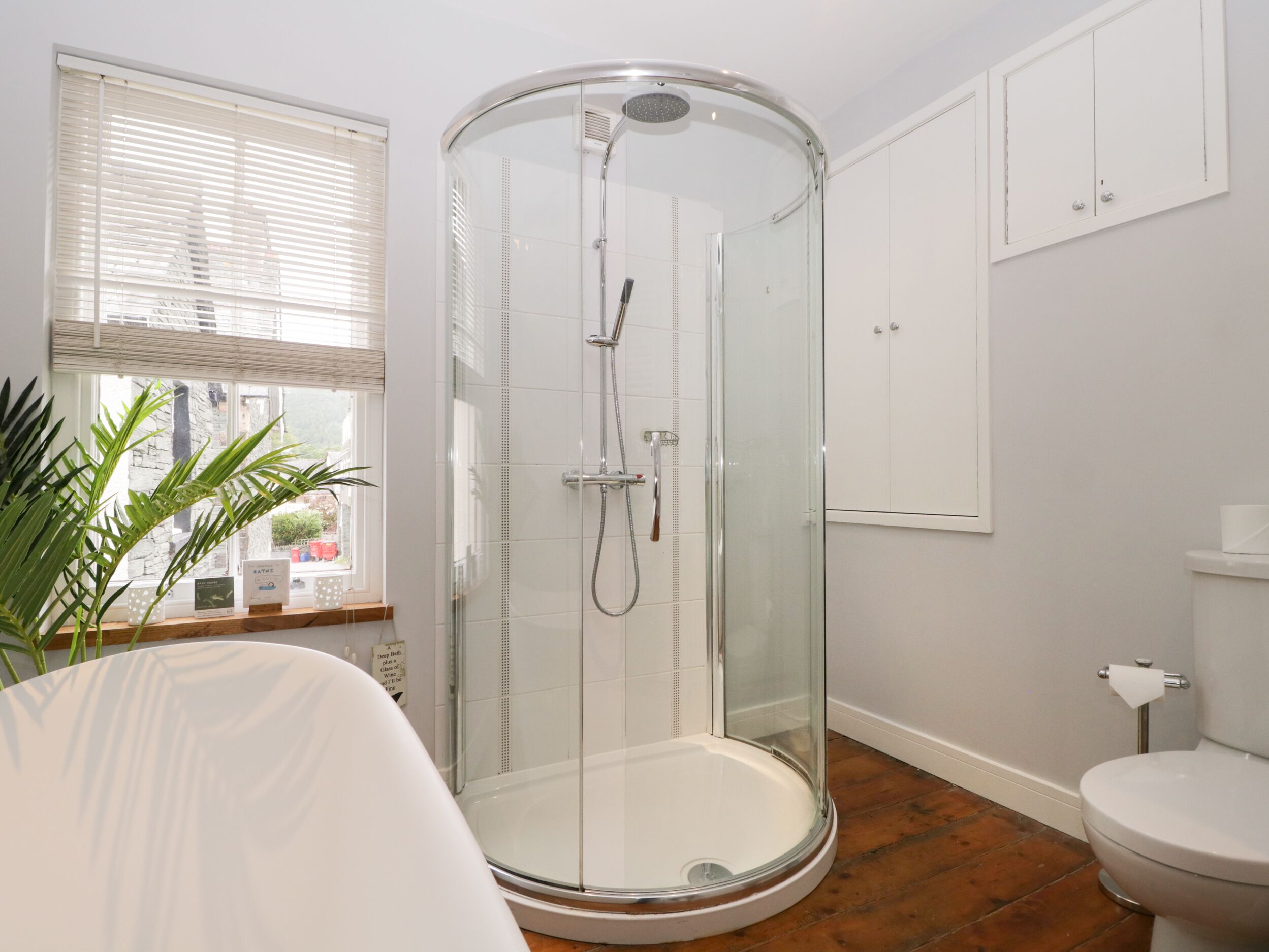 Cottage | Interior