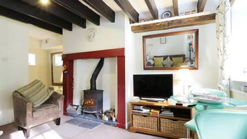 Cottage | Living room | DVD player