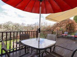 Cottage | Tempat makan luar