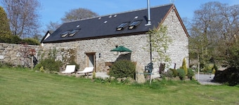 Butterdon Barn