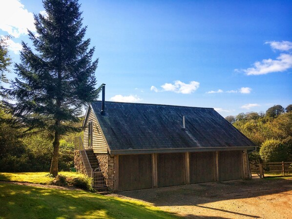 Exterior - The Linhay (Okehampton)