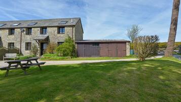 Cottage | Exterior