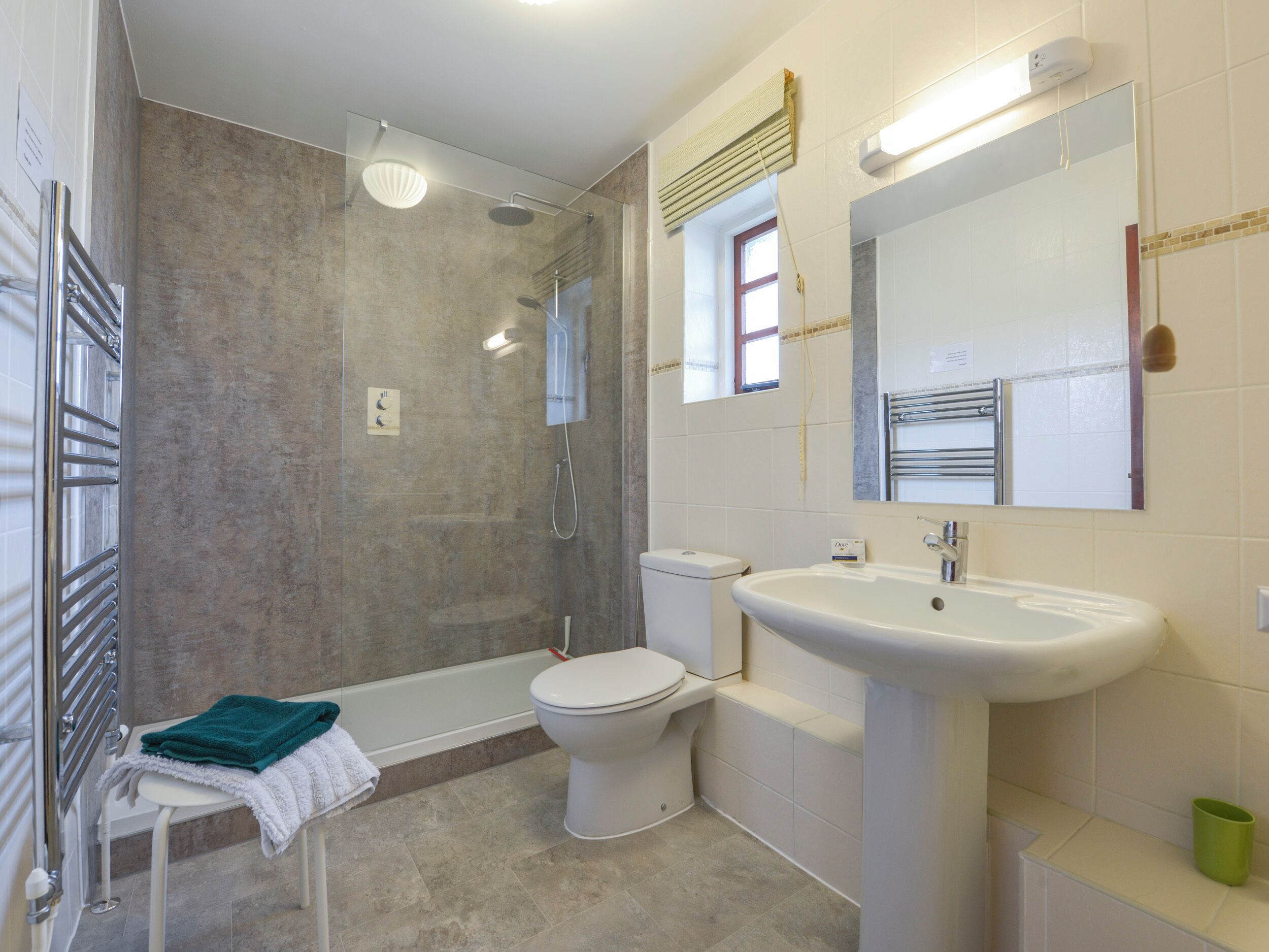 Cottage | Bathroom | Shower