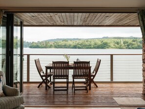 Cottage | Outdoor dining - Sandridge Boathouse (Totnes)
