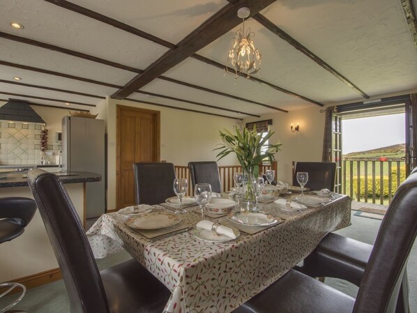 Cottage | Interior - Owls Roost (Ilfracombe)