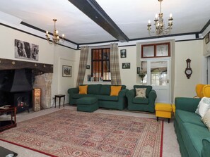 Cottage | Interior