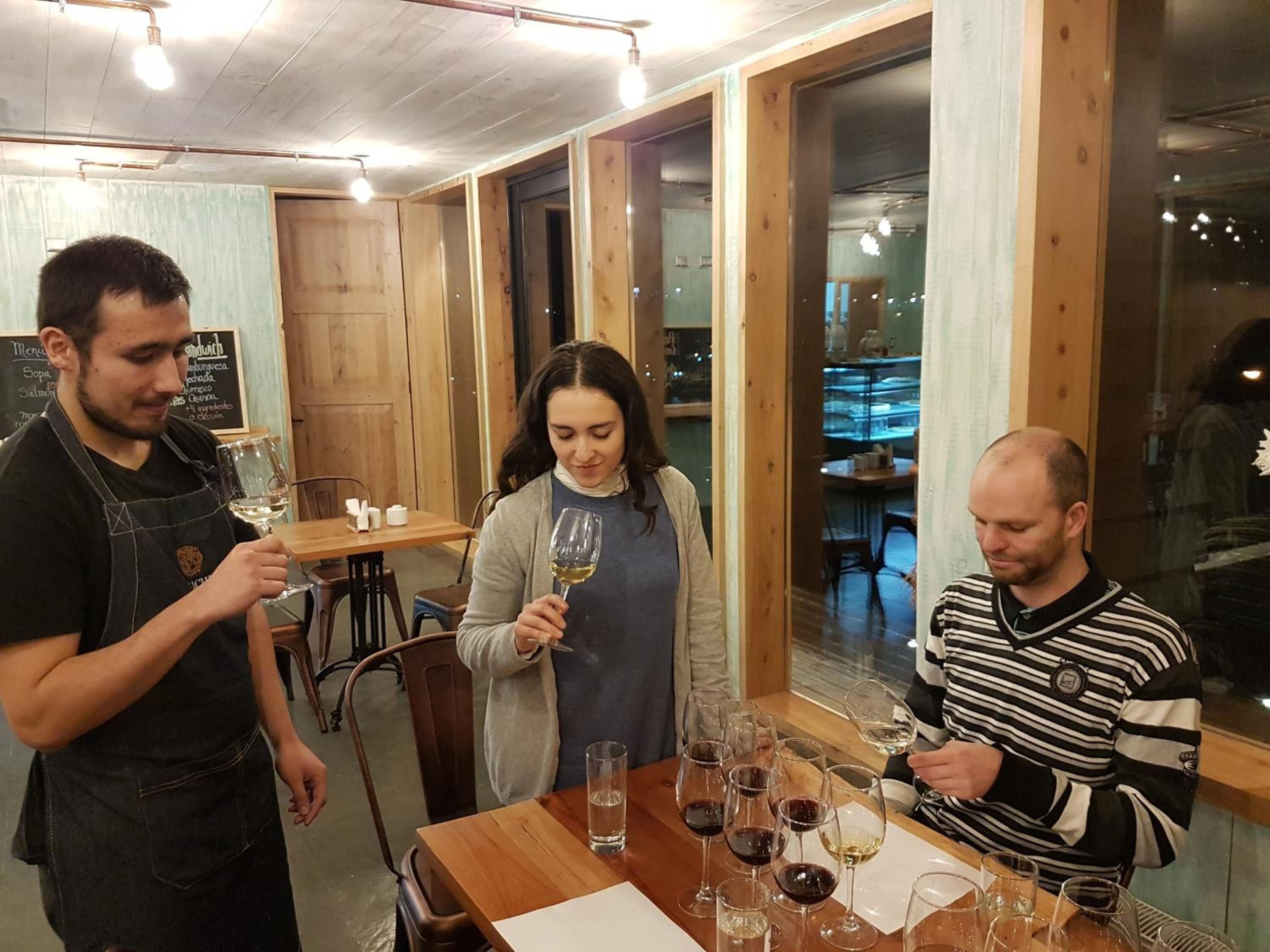 breakfast, lunch, dinner served; local cuisine