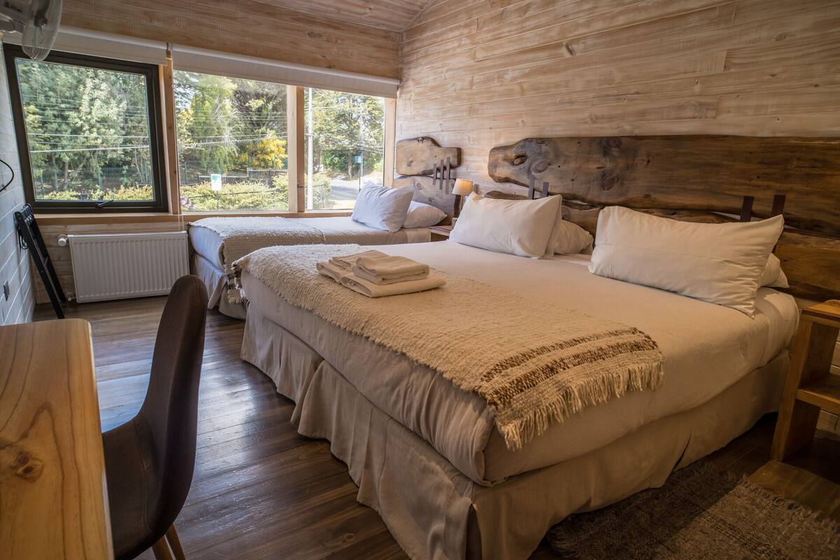 Premium bedding, in-room safe, desk, soundproofing