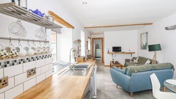 Stuga | Vardagsrum | Tv och dvd-spelare