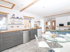 Interior - The Milk Shed (Cullompton)