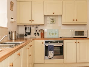 Cottage | Cuisine privée | Micro-ondes, plaque de cuisson, lave-vaisselle