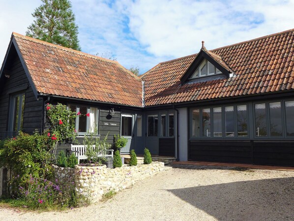 Fachada de la propiedad