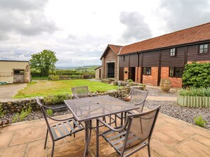 Cottage | Property grounds