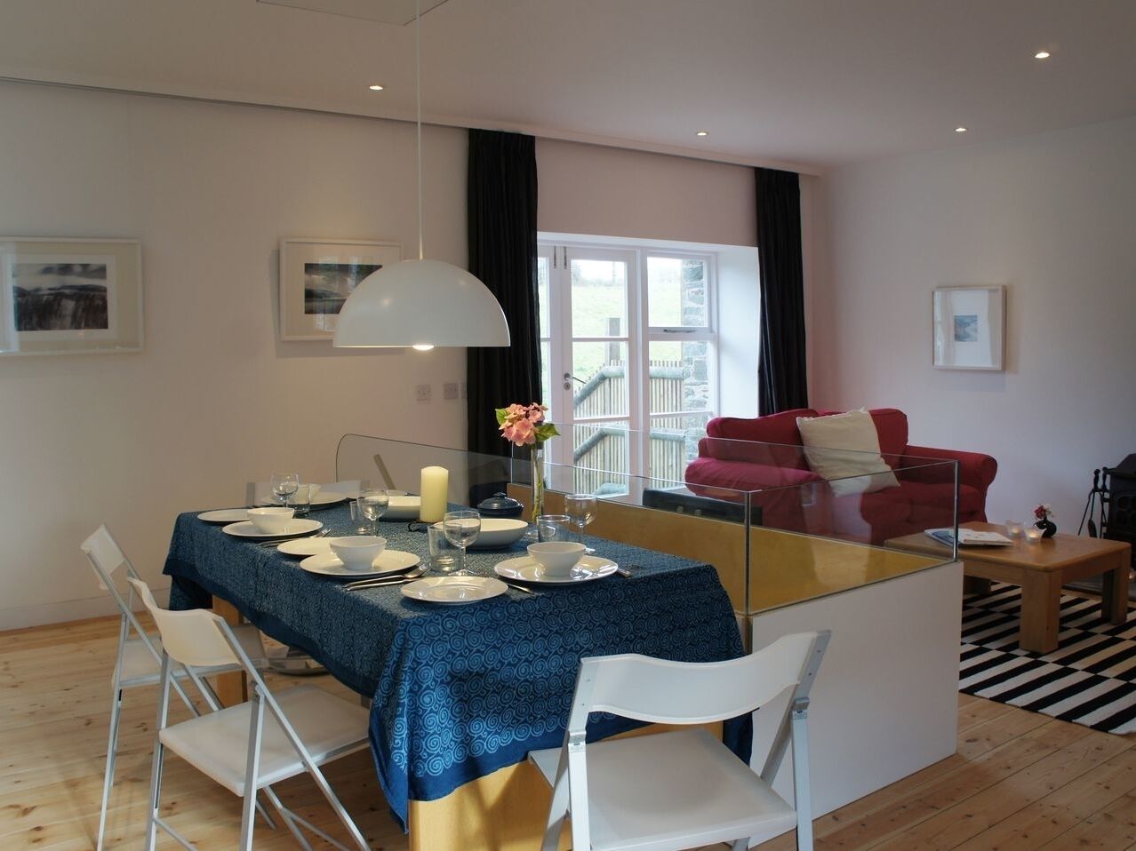 Cottage | Interior