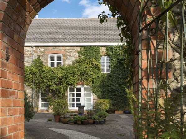 Casa de campo | Vista frontal de la propiedad