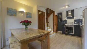 Cottage | Tempat makan